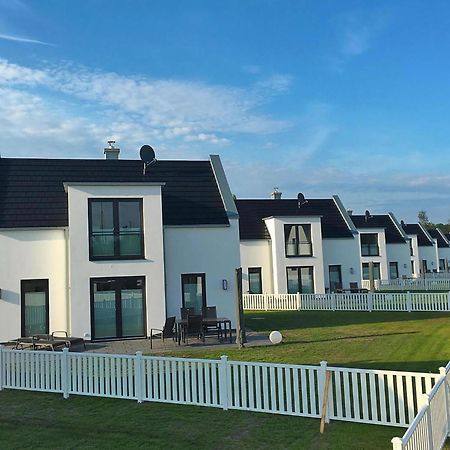 Ferienhaus Am Yachthafen In Peenemuende Esterno foto