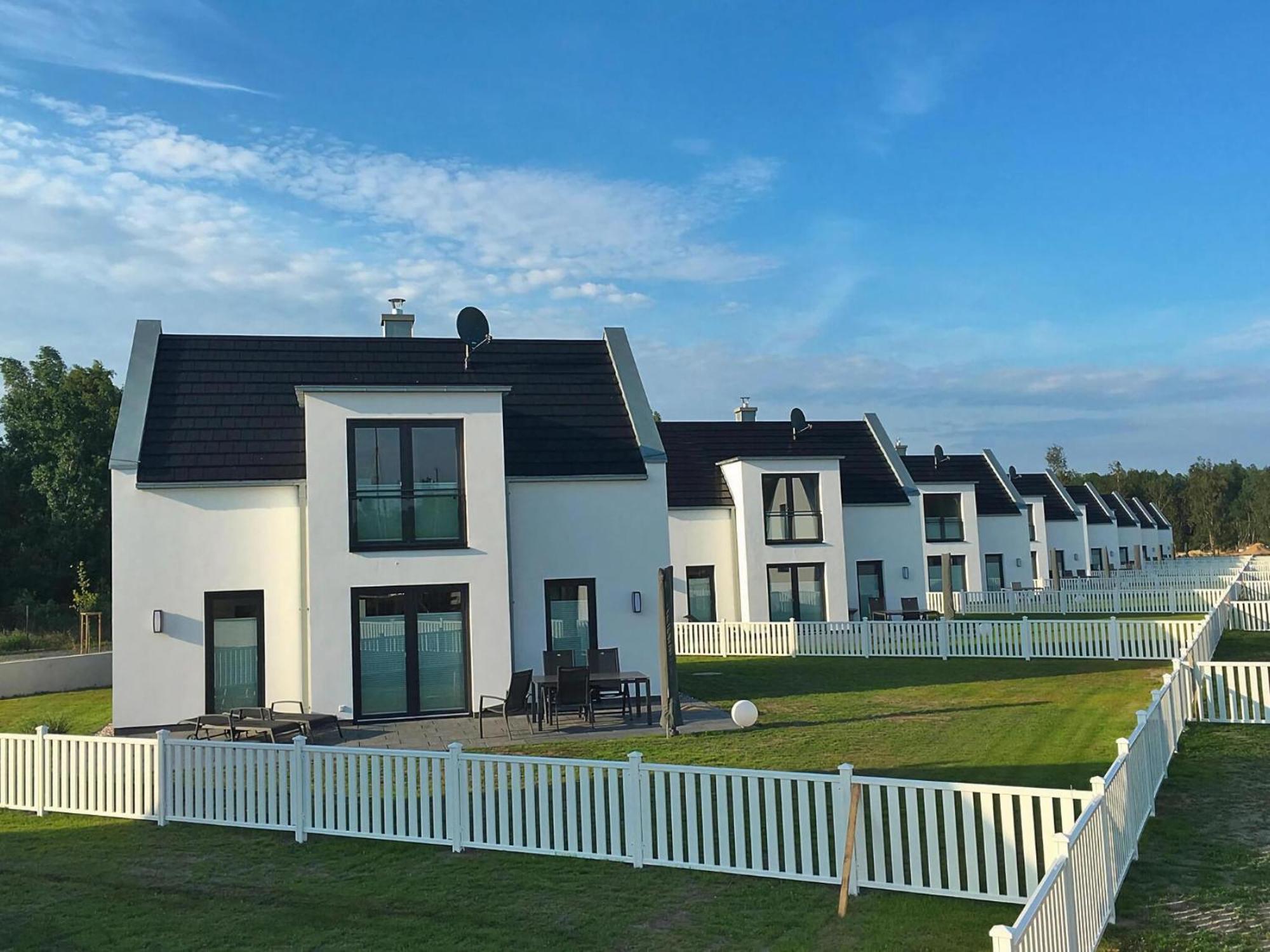 Ferienhaus Am Yachthafen In Peenemuende Esterno foto