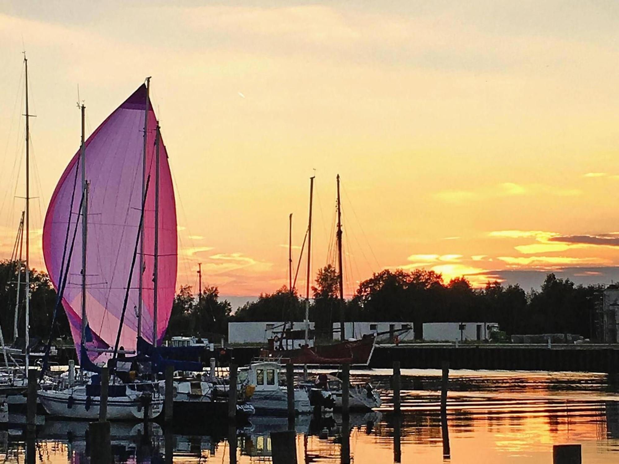 Ferienhaus Am Yachthafen In Peenemuende Esterno foto